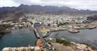 Aden'de özerklik ilanıyla Yemen yeniden bölünmenin eşiğinde